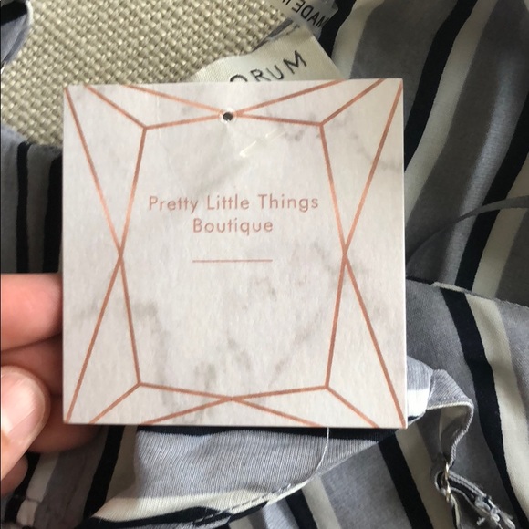 Jumpsuit - Picture 6 of 7